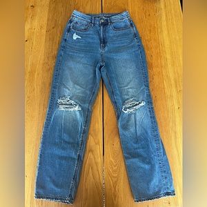 American Eagle blue wash baggy jean; size 6 (worn maybe 3 times)